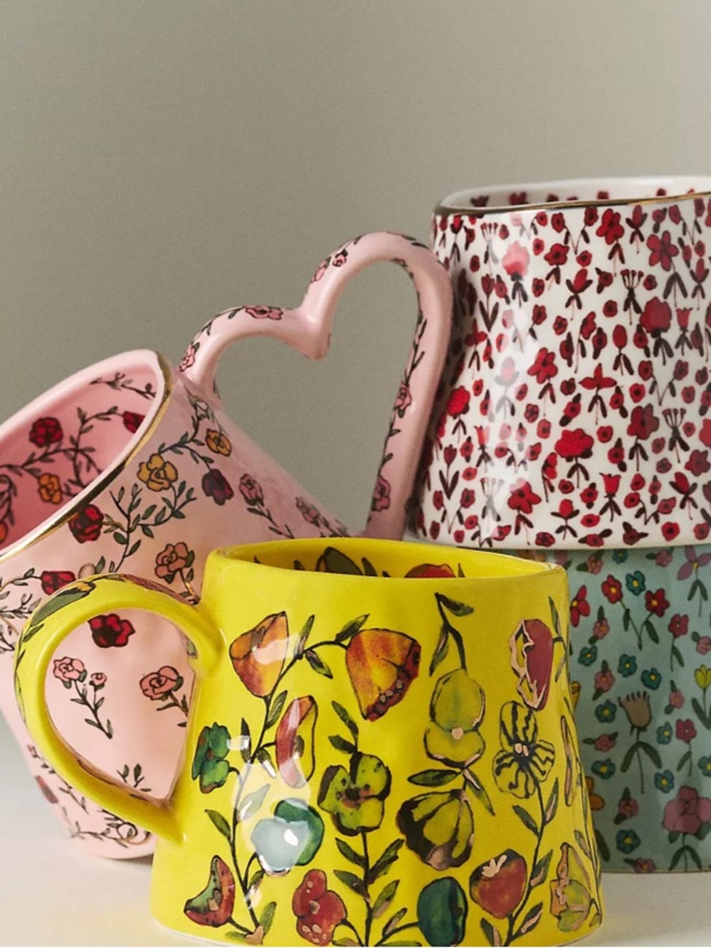 The Mud Fairy Bloom Hearts Stoneware 24k Gold Mug
The Mud Fairy
NWT
Yellow - Picture 1 of 9